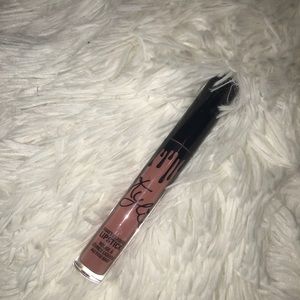 kylie cosmetics “candy k” lipstick